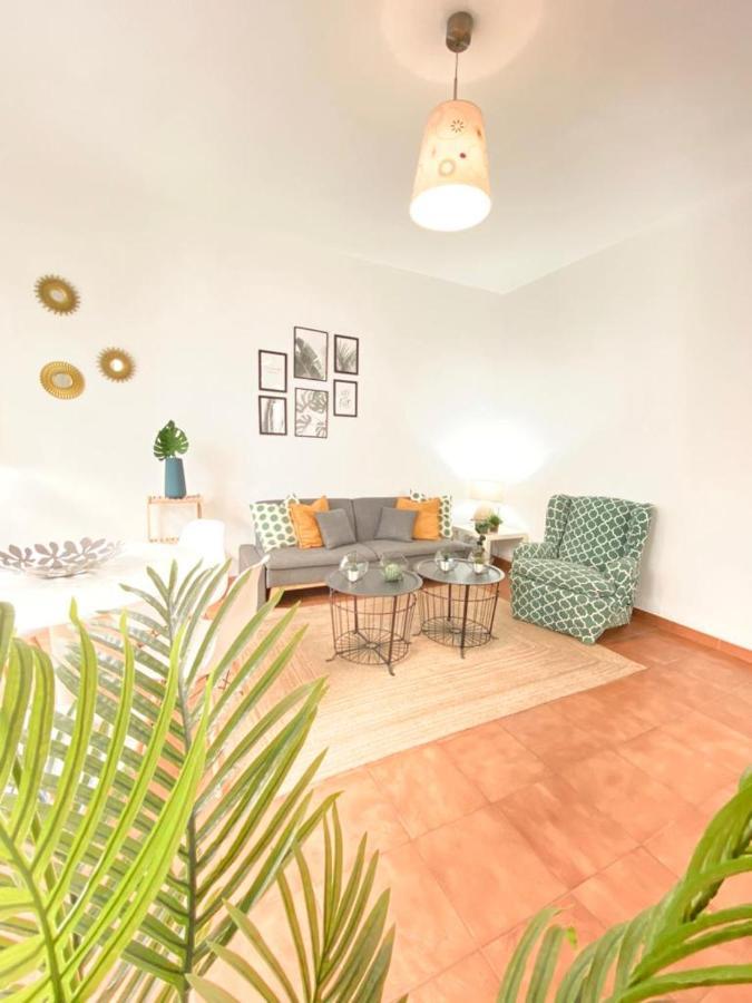 Superb In Downtown Of ,parking Optional, !! * Sevilla