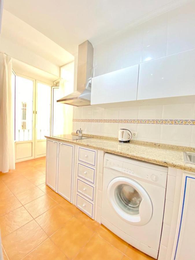 Superb In Downtown Of ,parking Optional, !! * Sevilla