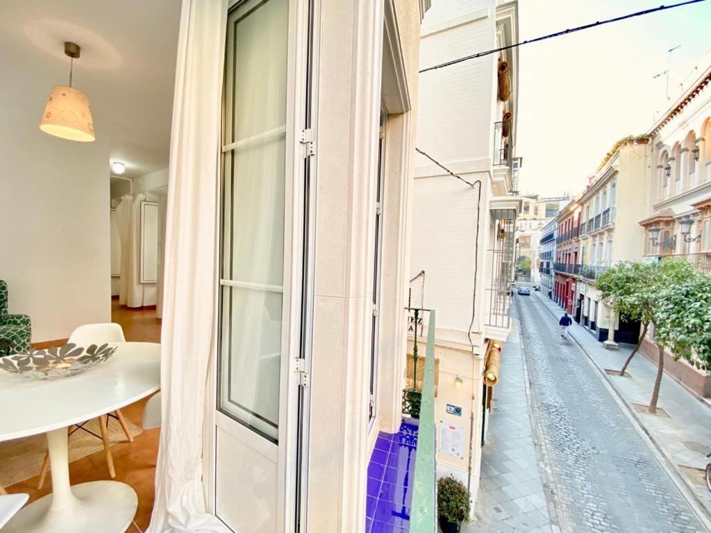 Superb In Downtown Of ,parking Optional, !! Sevilla